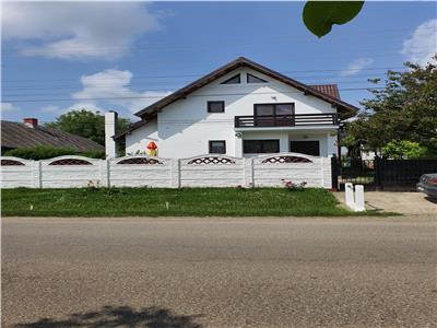 Casa In Mitocul Dragomirnei