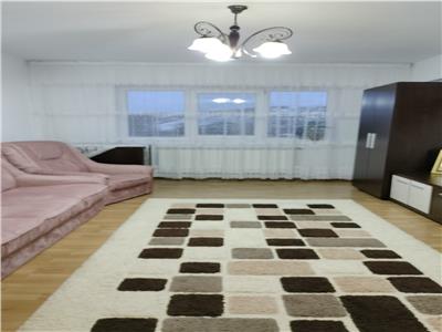 Apartament  3 camere,75 mp, etaj 8/8 zona Burdujeni ,renovat ,utilat