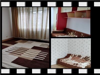 Apartament 3 camere,nedecomandat ,50mp,etaj 2/4,zona Lic Program Sportiv
