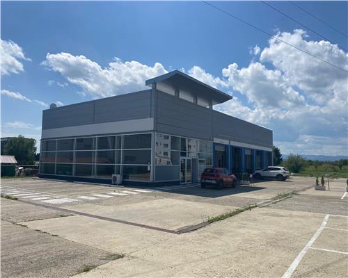 De inchiriat  Spatiu comercial versatil in Radauti (teren 5000 mp)
