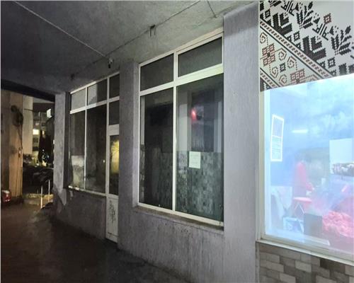 Spatiu comercial de inchiriat in George Enescu, 45 mp